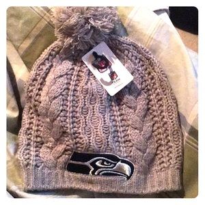 Women’s Seahawks beanie